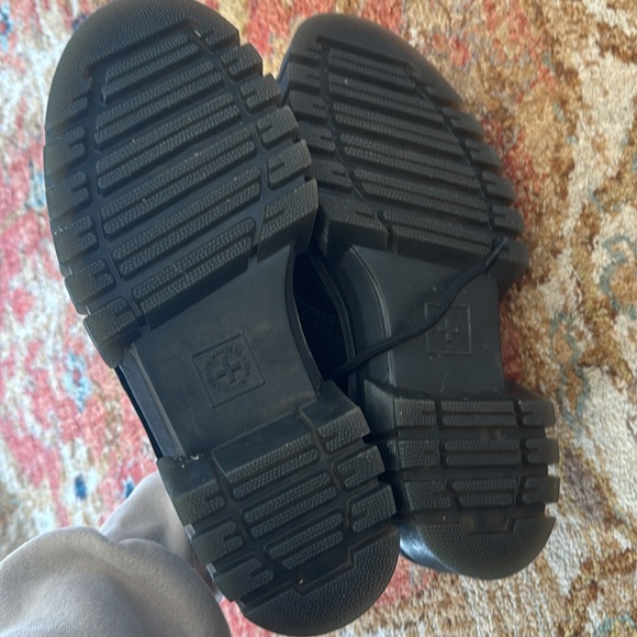 Dr. Marten Audrick 3-Eye Shoe 9 - Picture 7 of 8